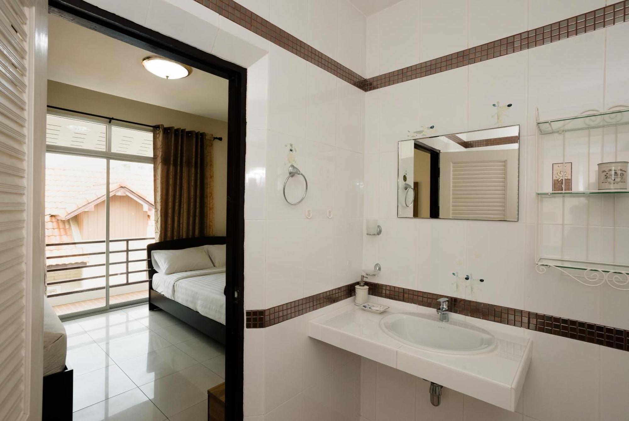 Tw Marina Pool Villa Pattaya Exterior foto